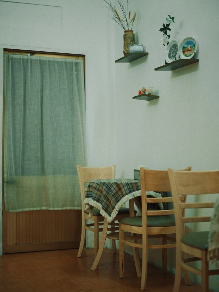Slow Morning dining room makeover by reader Aisha T.